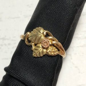 Black Hills 10k gold ring